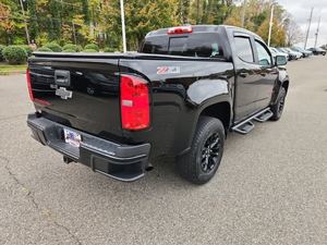 Chevrolet Colorado Z71 Crew Cab 4WD Usada, Año 2018, Volante a la Izquierda, Emisión Euro III, 50001-75000 Millas, 200-250 CV - Product Image 3