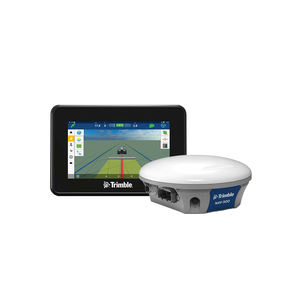 Monitor de pantalla duradero resistente Trimble GFX 750 adecuado para tractores agrícolas modernos y operaciones de campo - Product Image 4