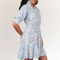 Robe Courte Fleurie en Coton Dobby pour Femme, Col Carré Élégant et Décontracté, Taille Naturelle, Coupe Ajustée Évasée, Tissu Respirant, Idéale pour le Bureau (ODM)
