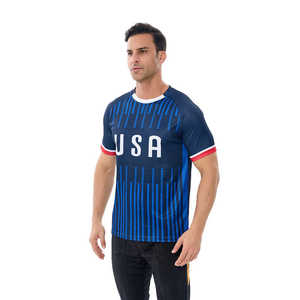 Vente en gros de chemise de football pour hommes des États-Unis Nom personnel et numéro 100% Polyester Impression numérique Chemise décontractée Maillot de football Adultes - Product Image 5