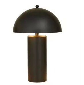 Lampe de table en métal minimaliste chic pour la décoration de la maison Lampe de chevet élégante Accent en fer élégant pour les intérieurs - Product Image 5