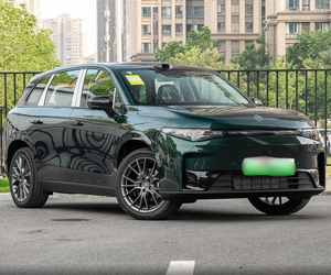 2026 SUV híbrido de rango extendido | Vehículo de nueva energía mediano de 5 puertas y 5 plazas con interior inteligente - Product Image 3