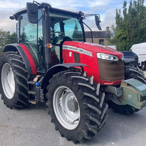 Machines Agricoles d'Occasion Tracteur Agricole 4WD Massey Ferguson 5713M Tracteur à Vendre - Product Image 1