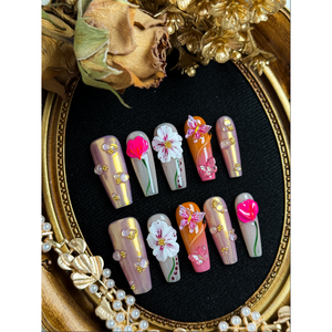 Blooming Garden Couture Press on Nail Art, autocollants élégants pour ongles pour femmes - Product Image 4