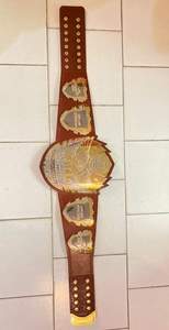 Cinturón de campeonato resistente personalizable Accesorio de réplica duradero para juegos y deportes - Product Image 2