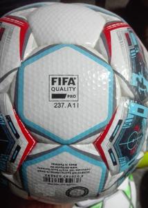 Ballon de football en PU de haute qualité, logo personnalisé, fabricant OEM, conception professionnelle, vente en gros - Product Image 4