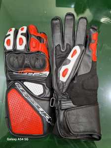 Gants de moto protégés rouge et noir Personnaliser les gants de course en cuir de vachette Racing Prix compétitif Gants de moto - Product Image 2