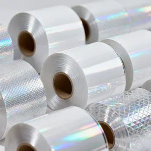 Rouleaux de film transparent holographique cristallin en vrac, brillance irisée, vinyle adhésif pour l'emballage, l'impression et l'emballage cadeau - Product Image 1