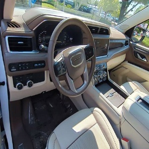 GMC Yukon Denali 4WD SUV 2023 Usado, Automático, Asientos de Cuero - Product Image 5