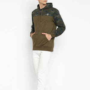 เสื้อฮู้ดแบบสตรีทไซส์ใหญ่พิเศษสำหรับผู้ชายเสื้อสเวตเตอร์แบบสวมหัวหนาและให้ความอบอุ่นระบายอากาศได้ดี - Product Image 2