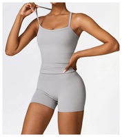 Débardeur de sport court pour femme à dos croisé, antichoc, avec soutien-gorge intégré, dentelle, perles et broderies, respirant