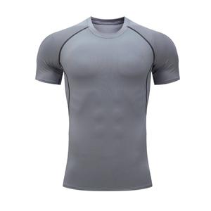 Rashguard de Entrenamiento de Lucha de Buena Calidad, Impresión por Transferencia de Calor Personalizada, Secado Rápido, Manga Corta, Spandex/Nailon, Hecho en Pakistán - Product Image 3