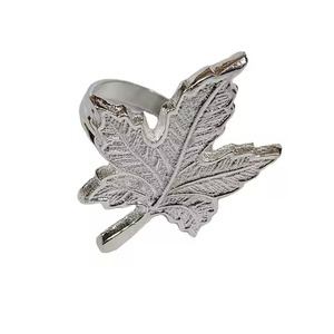 Export Quality Antique Finish Metal Napkin Rings Vintage-Inspired Tableware for Weddings Available a Best Price - Product Image 6