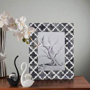 Handmade Mother of Pearl Lacquer Finish Artisan Inlaid Shell Picture <b>Frame</b> for Home Decor and Elegant Photo Display - Product Image 3