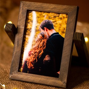 Marco de Fotos de Bambú Tallado a Mano de Diseño, Ecológico, con Impresión UV, Colección Antigua, Regalos de Bautizo, Nuevo - Product Image 1