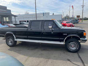 Camioneta Ford F-350 XLT Lariat 4WD Crew Cab LB de 1990 Usada, con Volante a la Izquierda, Garantía Industrial OEM de 3 Años - Product Image 3