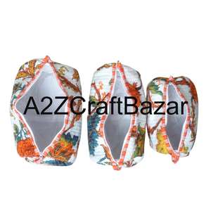 Wholesale 100 % Pure Cotton Fabric Tassel Pattern for <b>Makeup</b> <b>Bag</b> Set with Zipper Closure Soft Handle Eco-Friendly And Durable - Product Image 6