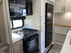 Nuevo Remolque Jayco E-a-g-l-e H-t 312BHOK 2026 Listo para la Venta - Product Image 3