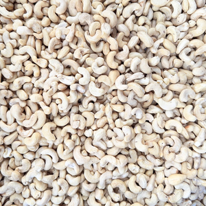 Fournisseur de confiance de noix de cajou cassées Ws180 meilleure qualité Santigo usine de Santigo Vietnam - Product Image 1