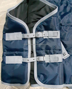 Tapis d'écurie matelassé pour cheval 200 grammes de remplissage en polyester Oxford 420D Maty Fabric Respirant Navy Blue Dressage Use Best Wholesale - Product Image 6