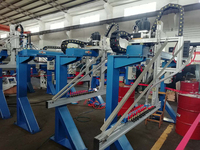 Lengan Robot Mekanik dengan Meja Pengumpan Sabuk