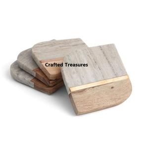 Posavasos cuadrado redondo de resina epoxi y madera de lujo elegante, posavasos de té de madera de acacia para uso en la mesa de la oficina en casa - Product Image 6