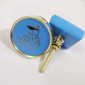 Bouton de porte en forme de coeur bleu avec autocollant papillon doré Design poignée décorative élégante pour armoire de chambre d'enfants et utilisation de tiroir - Product Image 2