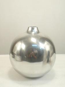 Elegant Designed Grey Hammered Metal <b>Vase</b> Dot Wholesale Large Floor <b>Vases</b> <b>Stands</b> Metal Flower <b>Vase</b> - Product Image 4