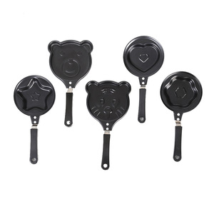Poêle à omelette en fonte antiadhésive créative FP08, mini poêle à frire à fond plat pour la cuisine à domicile et la vente en gros - Product Image 1
