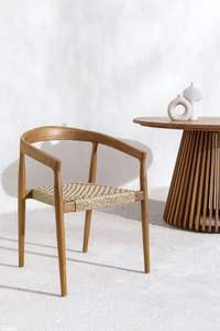 เก้าอี้ทานข้าวไม้สักแท้สไตล์สแกนดิเนเวียนทันสมัย เบาะหวายธรรมชาติสานด้วยมือ ดีไซน์โค้งตามหลักสรีรศาสตร์ กันน้ำ เฟอร์นิเจอร์สำหรับบ้าน - Product Image 3