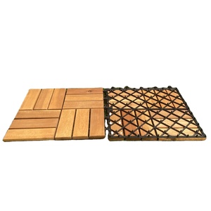 Dalles de terrasse extérieures Viet Wood contemporaines 300x300mm, imperméables, écologiques, style bois d'acacia, à emboîtement, antidérapantes - Product Image 3