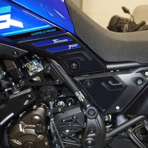 Autocollants de protection latérale de réservoir 3D compatibles Yamaha Tenere 700 2022, protections latérales de moto à coller - Product Image 1