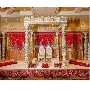 Decoración de Mandap para Bodas con Temática Rajastaní, Mandap Real de Estilo Tradicional Indio, Mandap de FRP para Bodas en Color Blanco y Dorado - Product Image 1