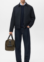 Veste pour homme conçue pour les tenues décontractées de mode streetwear moderne, parfaite pour les marques lifestyle et les grossistes mondiaux