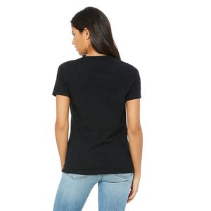 Bella + T-shirt à col en V en jersey décontracté en toile T-shirt à col en V respirant pour femme avec manches courtes - Product Image 3