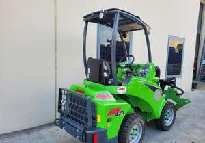 Minicargadora Arborist Avant 423 con Motor Yanmar, Paquete Arborist - Product Image 6