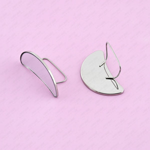 กระจกขนตาโค้งขนาดกะทัดรัดสำหรับงานขนตาแบบแยกเสียงออกใหม่ - Product Image 1