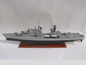 Gia Nhien Design personnalisé du fabricant HMAS VENDETTA (D08) Maquette de bateau en bois de haute qualité en métal sculpté Artisanat - Product Image 2