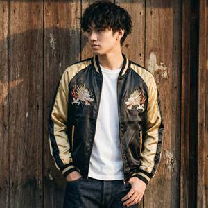 Chaqueta de Estilo Vintage Yokosuka, Chaqueta Urbana de Satén Negro y Dorado con Bordado Pesado de Dragón, Directo de Fábrica en Sialkot - Product Image 2