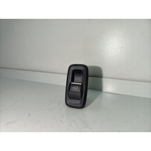 PANEL DE BOTONES DELANTERO DERECHO FORD EcoSport Serie EN15-14529-BA UGJE (12>) - Product Image 1