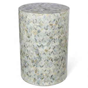 เก้าอี้มุกขายส่ง เฟอร์นิเจอร์ฝังเปลือกหอยทำมือสำหรับโครงการค้าปลีก - Product Image 1