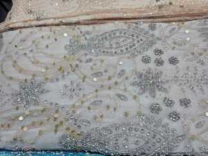 Tissu en maille sergé extensible 100% polyester de luxe élégant avec perles paillettes robe transparente pour les robes de mariée des filles - Product Image 2