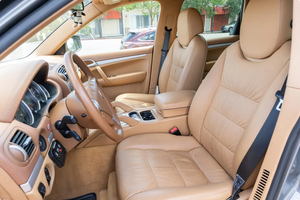 Vehículo Usado a Precio Accesible - Volante a la Izquierda |   Volante a la derecha |   PORSCHE CAYENNE S 2010 - Product Image 5