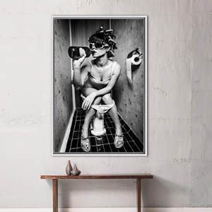 ศิลปะบนผืนผ้าใบพิมพ์ลายสาวแฟชั่นสมัยใหม่สำหรับการตกแต่งอย่างมีสไตล์ กรอบสีขาว - Product Image 1