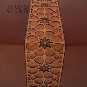 Table basse rectangulaire moderne en bois avec gravure géométrique islamique et base de rangement creuse pour une décoration de salon de luxe - Product Image 5