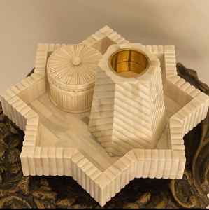 Brûleur d'encens religieux arabe Medkhan, parfum de freesia et de fraise, plateau en bois avec incrustation de nacre, Mabkhara, accessoires pour la maison Axiom - Product Image 5