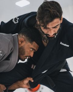 Grappling BJJ Gi Con Puños Reforzados - Product Image 3
