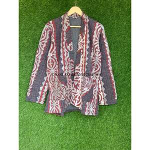 Venta al por mayor Chaqueta de algodón indio hecho a mano apliques Patchwork estampado chaqueta invierno abrigo bohemio estilo Kimono chaqueta abrigo Unisex - Product Image 4