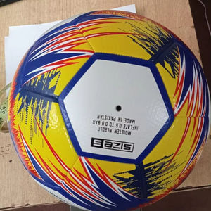 ลูกฟุตบอลคุณภาพดีที่สุด ขนาด 5 วัสดุ PVC เย็บมือ สำหรับการแข่งขันระดับมืออาชีพ แบบพกพา รับสกรีนโลโก้ - Product Image 1