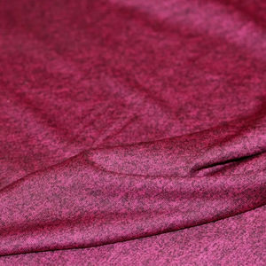 Tissu jersey tricoté, fuchsia chiné, athlétique, évacuant l'humidité, 100% polyester, 60 pouces - Product Image 5